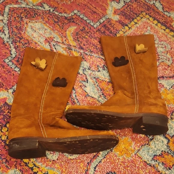 Brown Suede Boots with Flower Accents - Picture 3 of 8